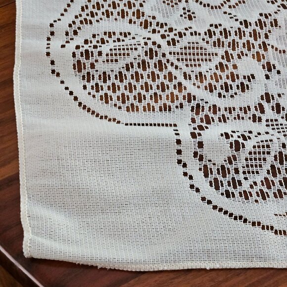 Vintage Cream Floral Lace Tablecloth Rectangle 60 X 96 Cottagecore Open Work - Picture 7 of 8